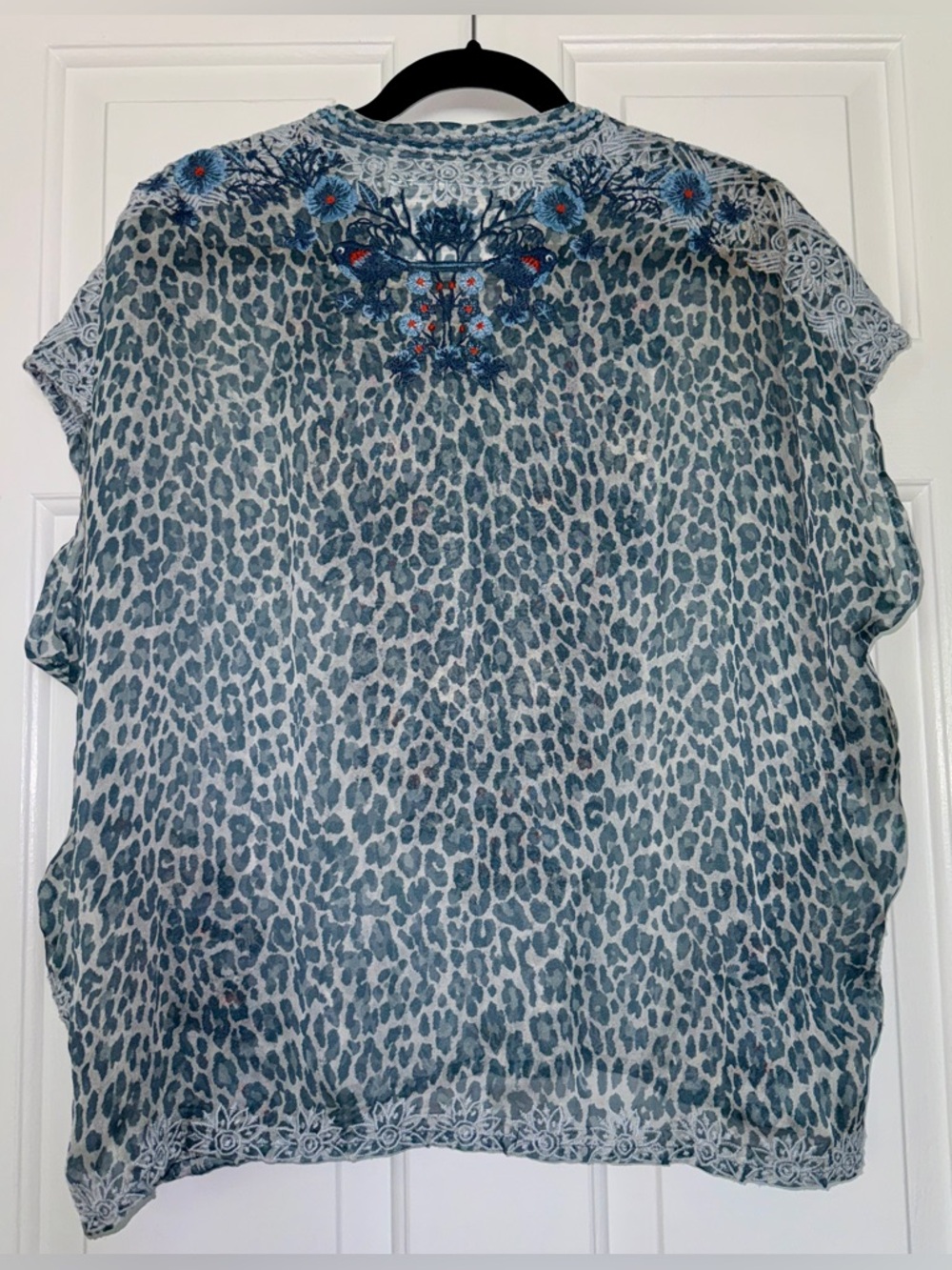 Johnny Was Bluewell Animal Printed Silk Chiffon Sz S - Picture 5 of 9